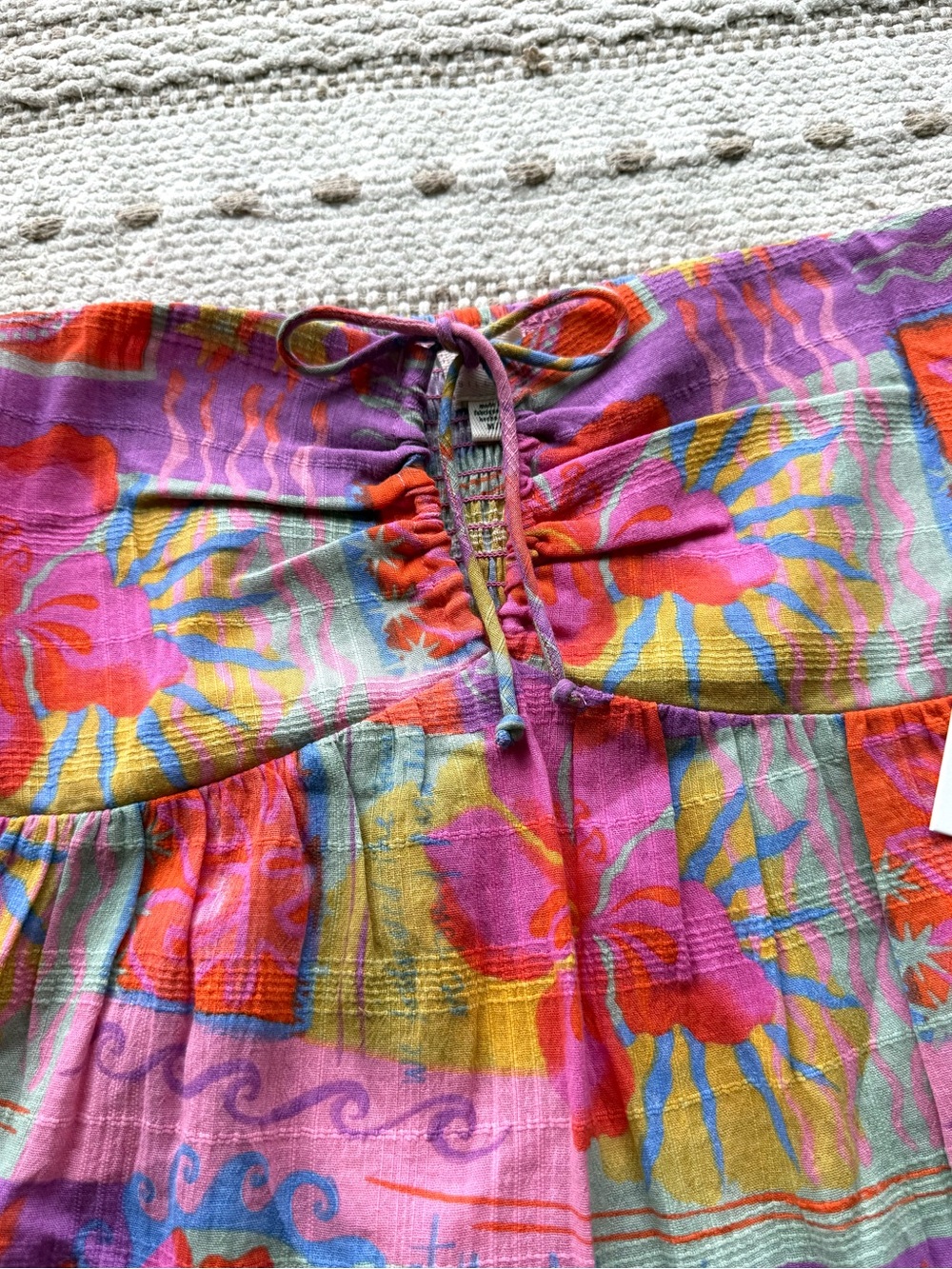 ๐ฅ๐ฅBILLABONG - UNRELEASED SUNSET WAVE WOVEN TOP๐ฅ๐ฅ - Picture 3 of 5